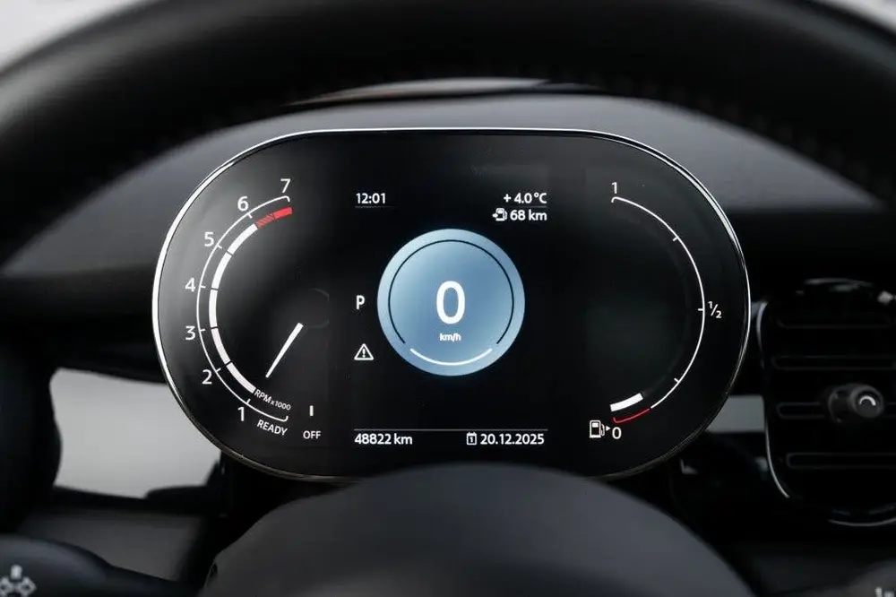 Mini Cooper Automaat uit 2021, foto 8