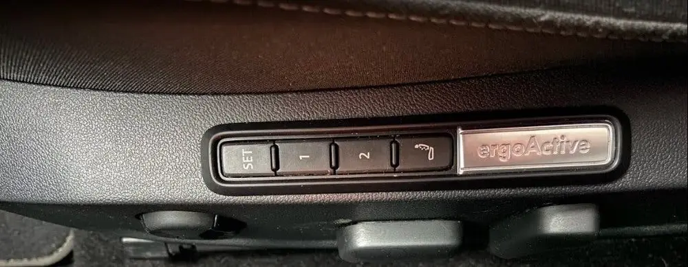 Volkswagen Golf 1.4 Ehybrid 204pk DSG 2022 Wit uit 2022, foto 13