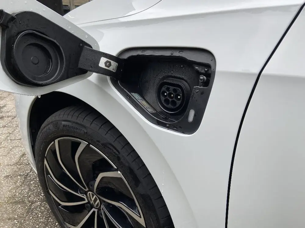 Volkswagen Golf 1.4 Ehybrid 204pk DSG 2022 Wit uit 2022, foto 5