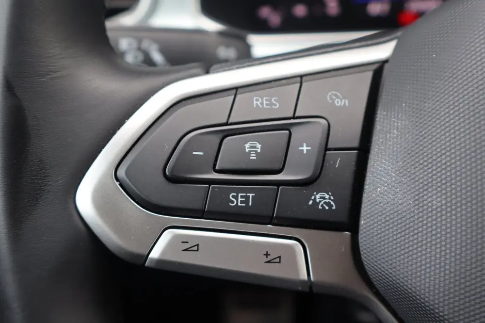 Volkswagen T-Roc 1.0 TSI Life Edition|115PK|LED|Navigatie|Pa uit 2025, foto 19