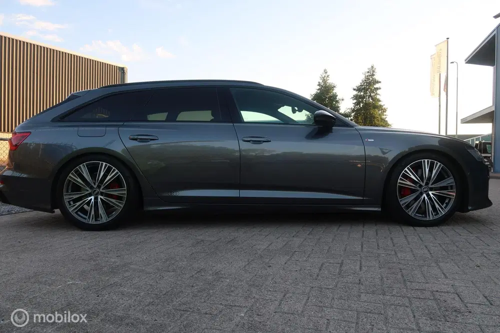 Audi A6 55 TFSI e quattro Competition TREKHAAK uit 2021, foto 7