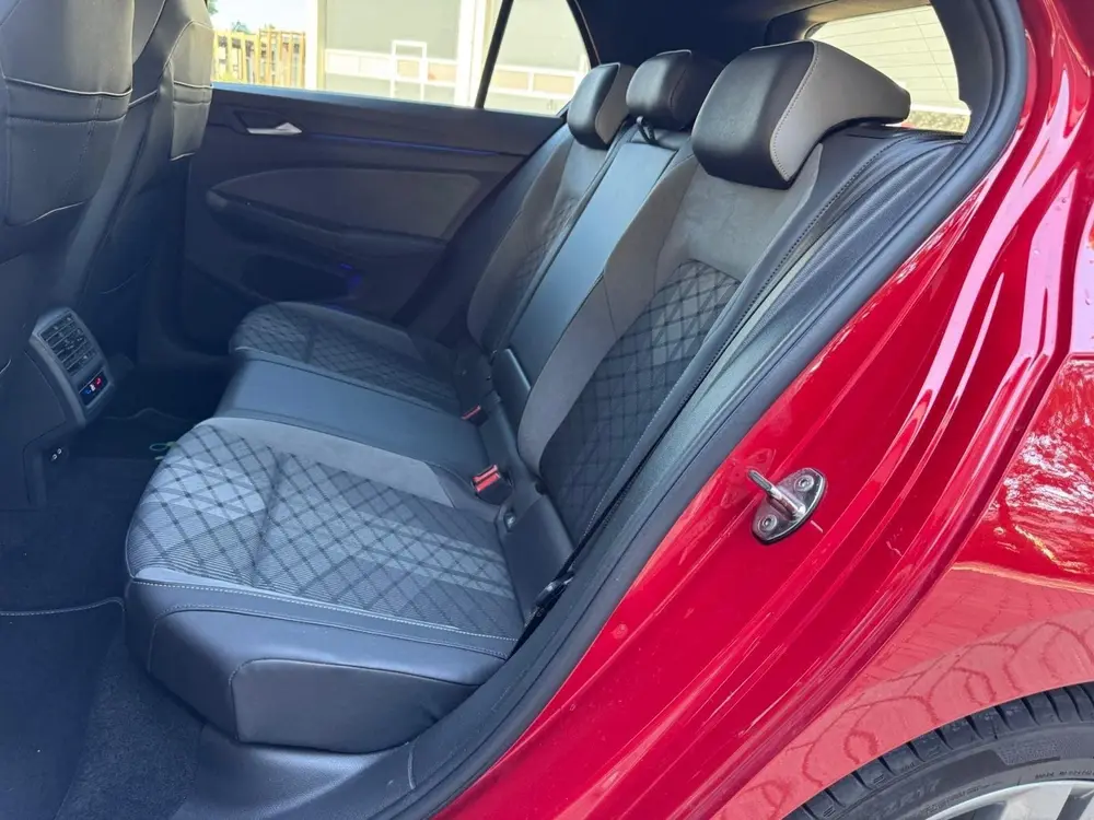 Volkswagen Golf 1.5 eTSI R-Line In/Exterieur | IQ Drive | Fu uit 2021, foto 6
