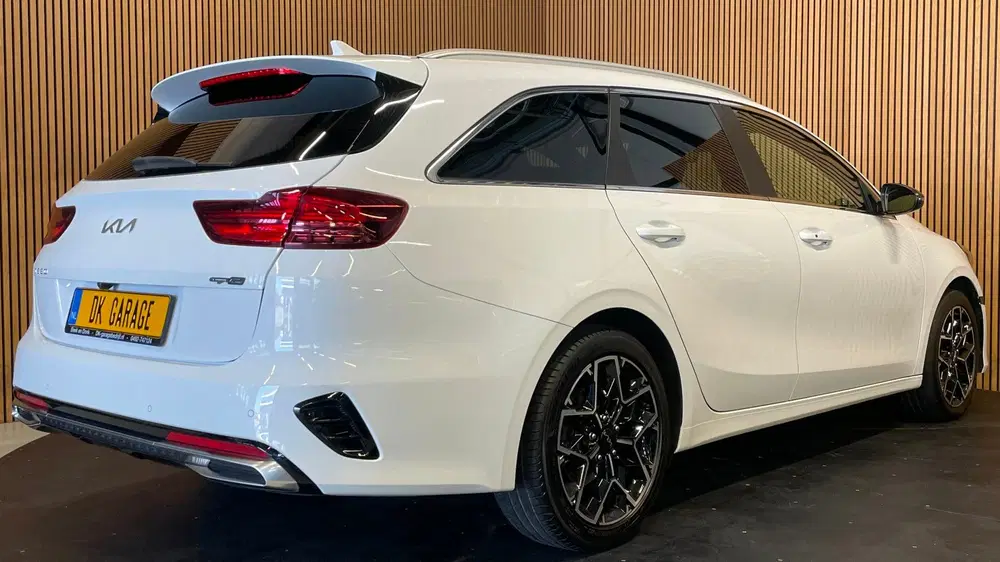 Kia Ceed 1.5 T-GDi GT-Line uit 2022, foto 6