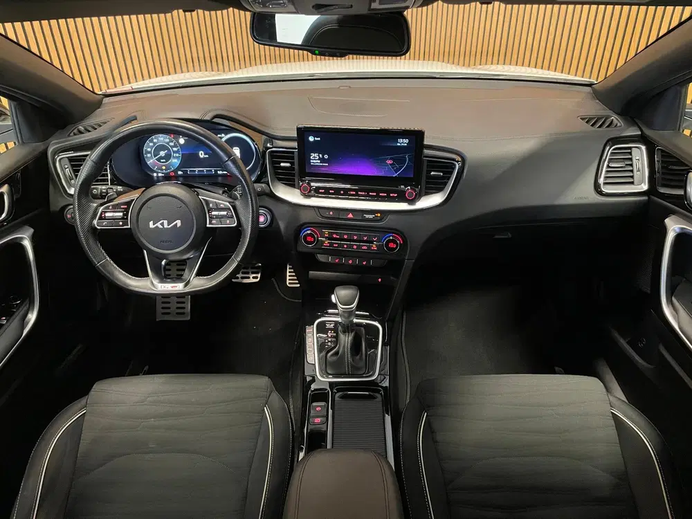 Kia Ceed 1.5 T-GDi GT-Line uit 2022, foto 7