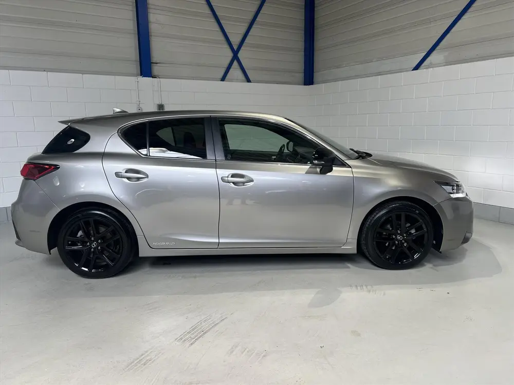 Lexus CT 200h Hybrid 136pk E-CVT Ultimate Edition,1e eig, NW uit 2021, foto 9