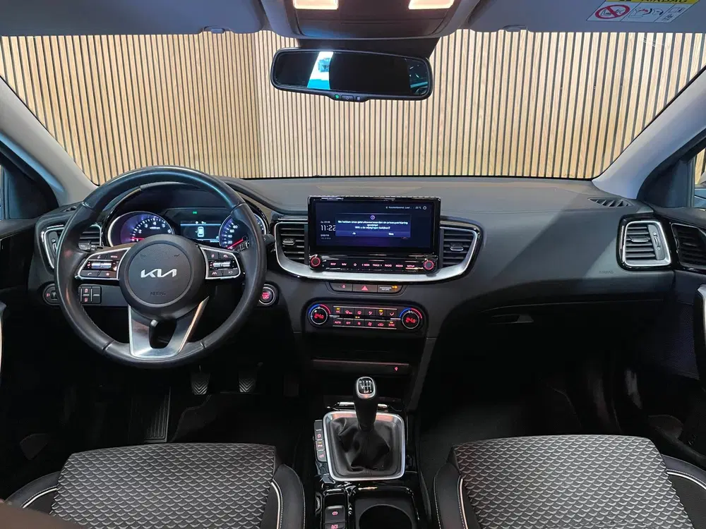 Kia Ceed 1.0 T-GDi DynamicPlusLine uit 2023, foto 7