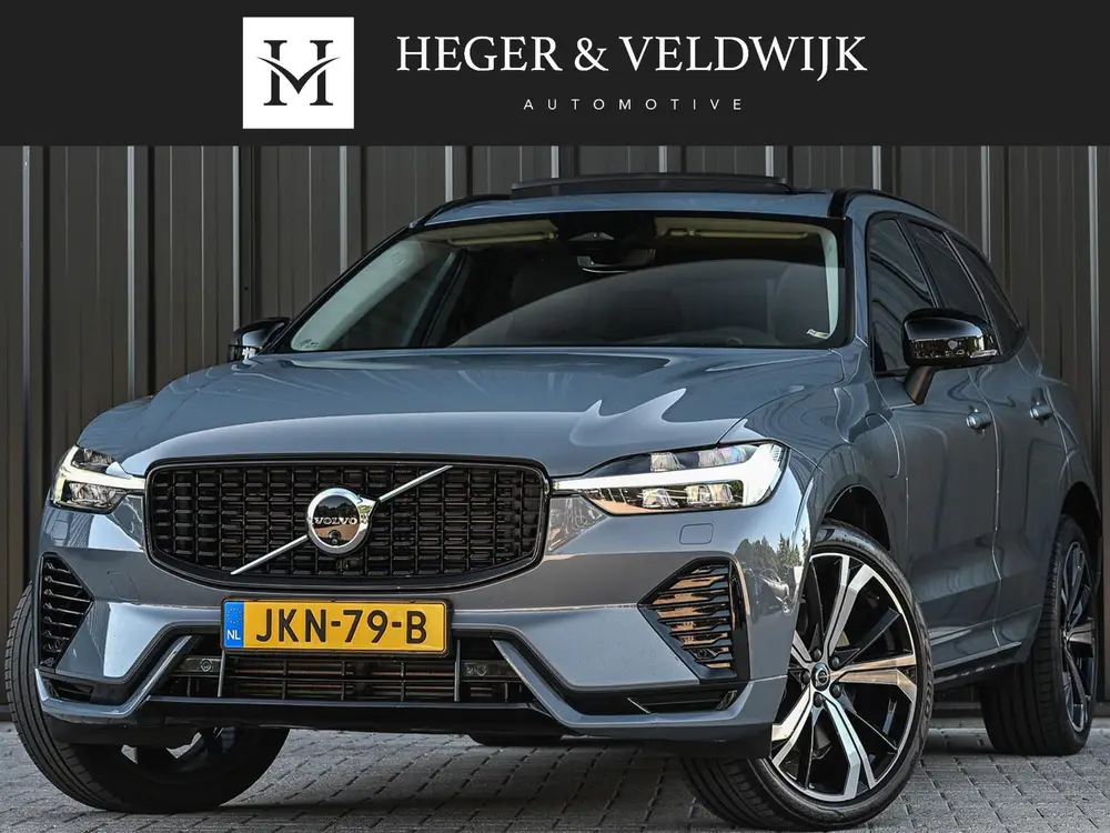 Volvo XC60 2.0 T8 Plug-in hybrid AWD Ultra Black Edit uit 2024