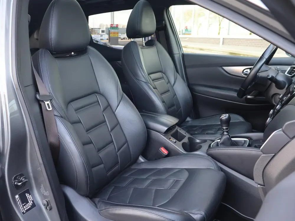 Nissan Qashqai 1.3 DIG-T TEKNA+ PANORAMA | LEDER | 360 CAMER uit 2019, foto 4