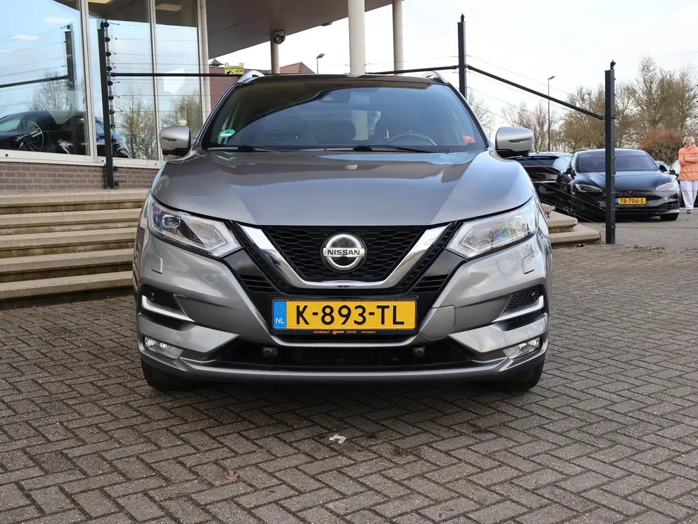 Nissan Qashqai 1.3 DIG-T TEKNA+ PANORAMA | LEDER | 360 CAMER uit 2019, foto 6