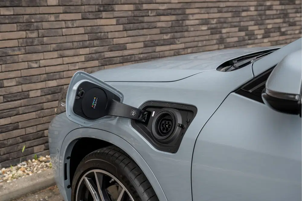 BMW X2 xDrive25e uit 2022, foto 14
