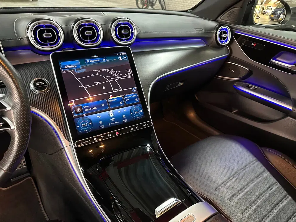 Mercedes-Benz C-Klasse uit 2023, foto 14