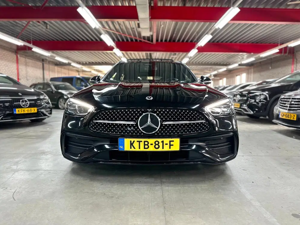Mercedes-Benz C-Klasse uit 2023, foto 8