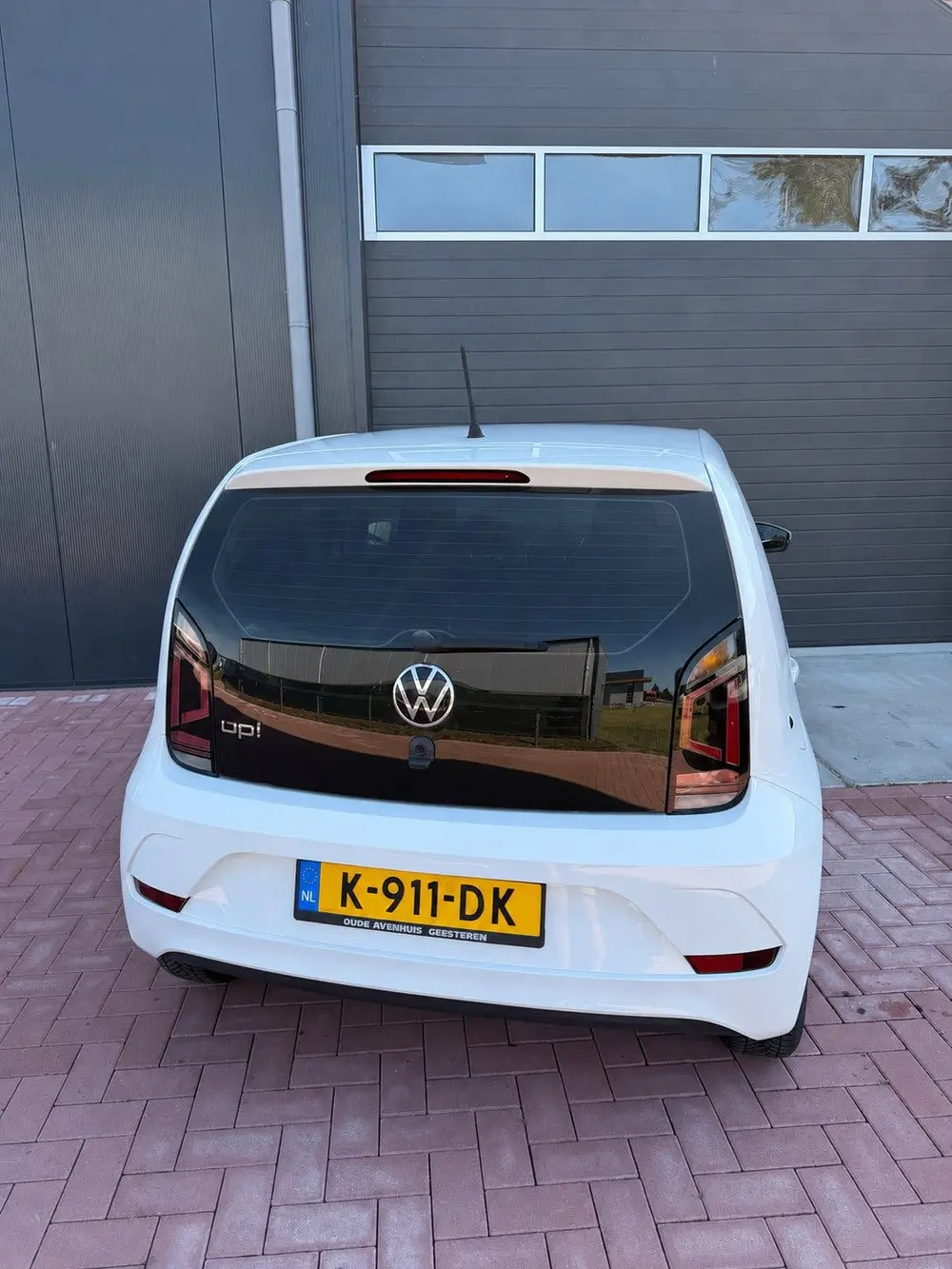 Volkswagen Up! 1.0 60PK 4D BMT 2020 Wit uit 2020, foto 6