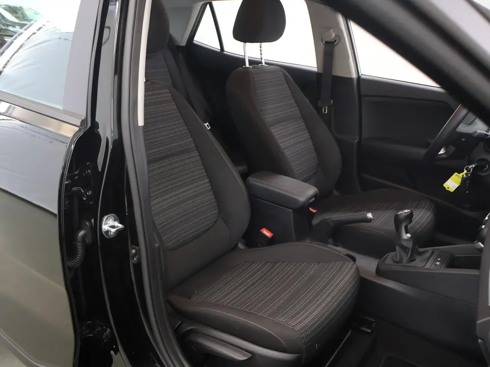 Kia Stonic 1.0 T-GDi MHEV DynamicLine uit 2023, foto 11