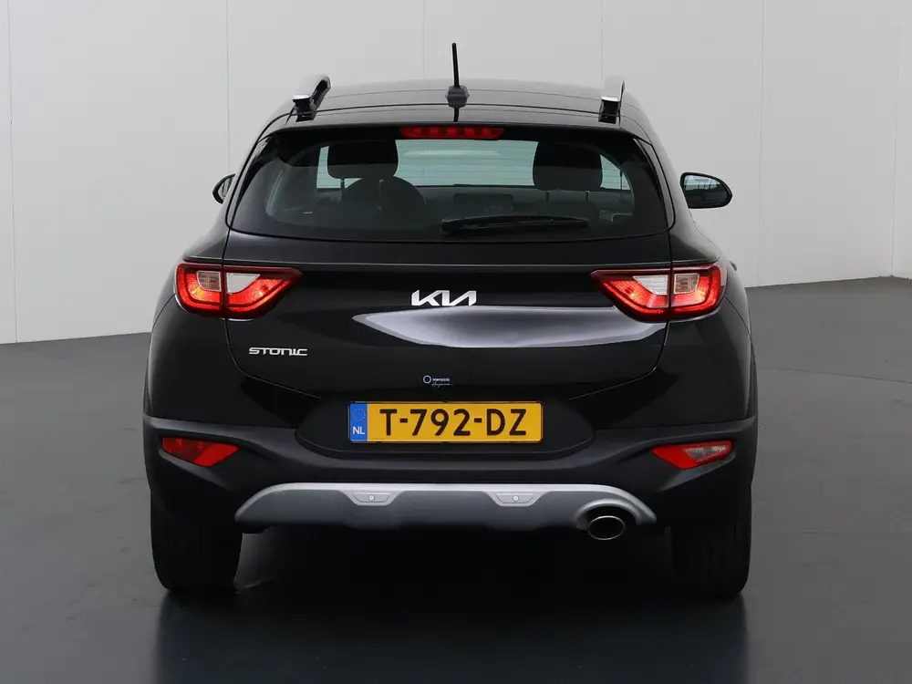 Kia Stonic 1.0 T-GDi MHEV DynamicLine uit 2023, foto 4