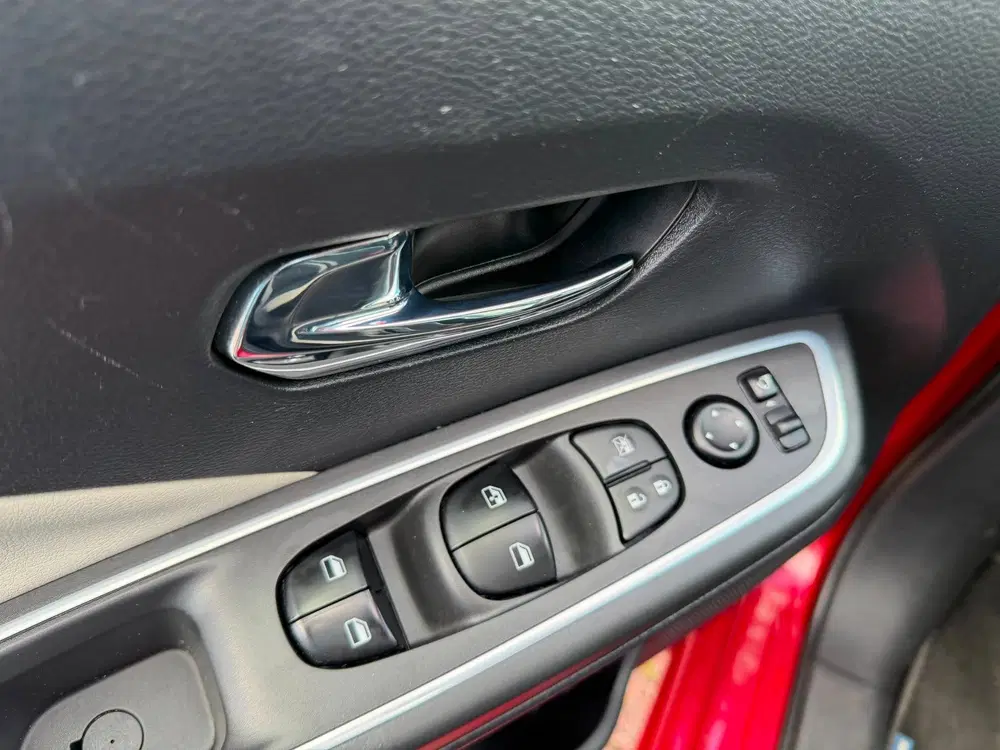 Nissan Micra 1.0 IG-T N-Design Clima uit 2023, foto 8