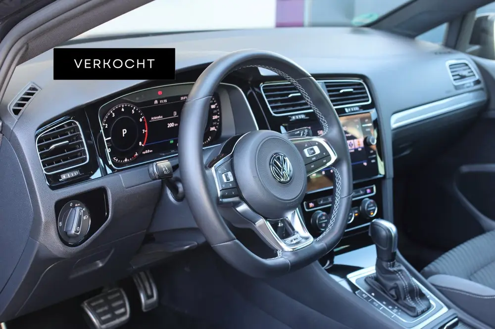 Volkswagen Golf 1.5 TSI DSG 3X R-Line *Led*Camera*Virtual*AC uit 2019, foto 3