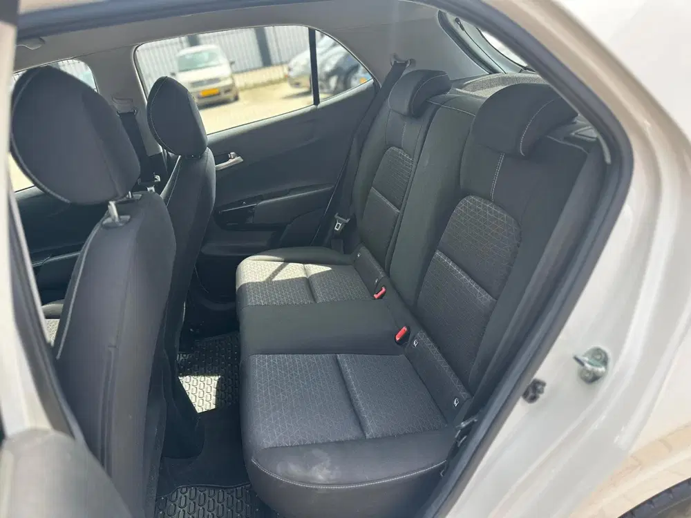Kia Picanto 1.0 DPi DynamicPlusLine uit 2022, foto 17