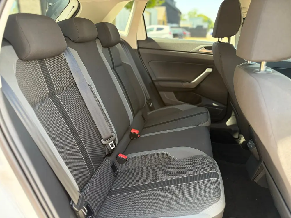Volkswagen Polo 1.0 TSI R-Line Edition VIRTUAL DASH I IQ LIG uit 2021, foto 10