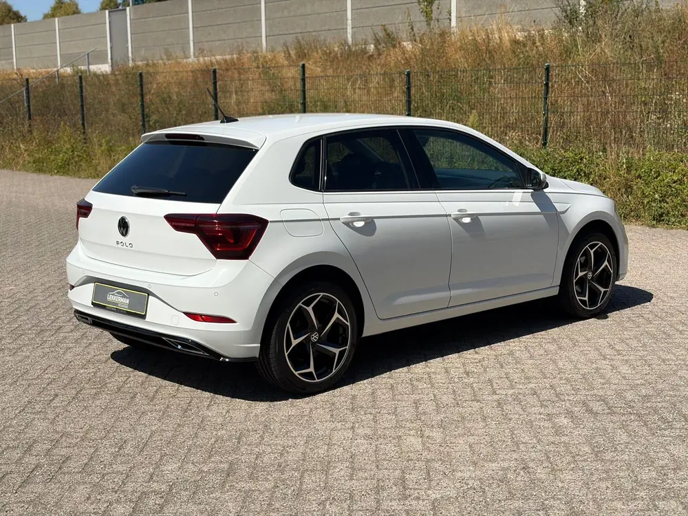 Volkswagen Polo 1.0 TSI R-Line Edition VIRTUAL DASH I IQ LIG uit 2021, foto 3