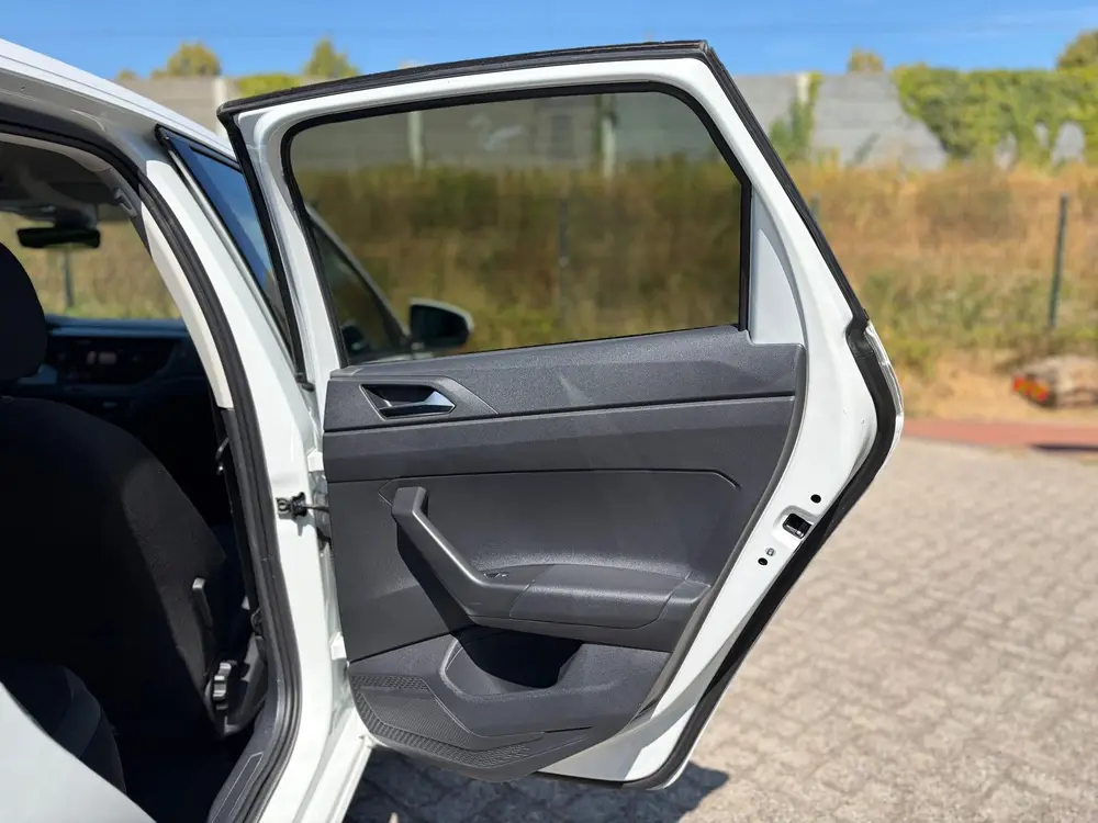 Volkswagen Polo 1.0 TSI R-Line Edition VIRTUAL DASH I IQ LIG uit 2021, foto 9