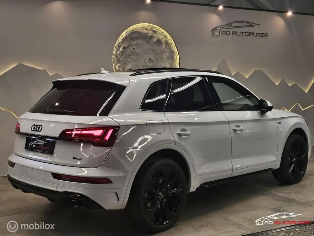 Audi Q5 50 TFSI e S edition Panorama/3x S-line/Trekhaak/BTW uit 2022, foto 2