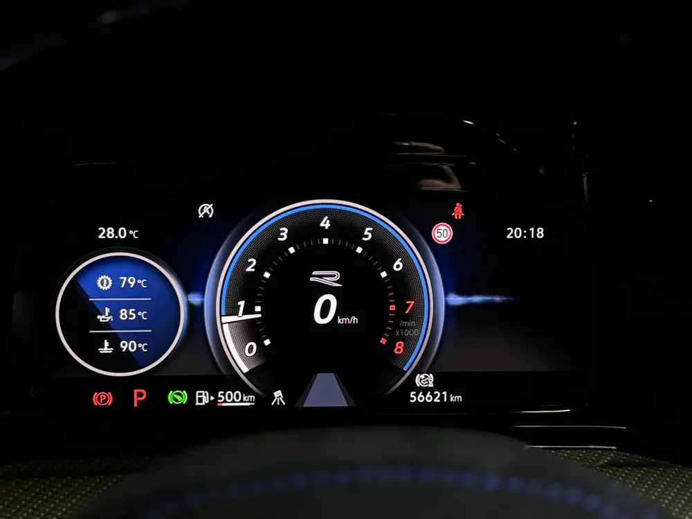 Volkswagen GOLF 2.0 TSI R 4Motion | AKRAPOVIC | PANO | HUD uit 2021, foto 19