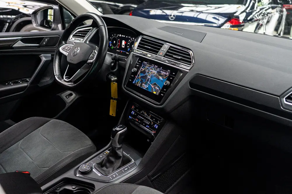 Volkswagen Tiguan 2.0 TSI 4M Alcantara leer Virtual PDC Clim uit 2022, foto 11