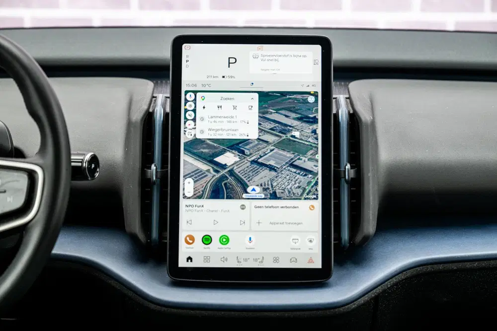Volvo EX30 Single Motor Extended Range Plus 69 kWh uit 2024, foto 13