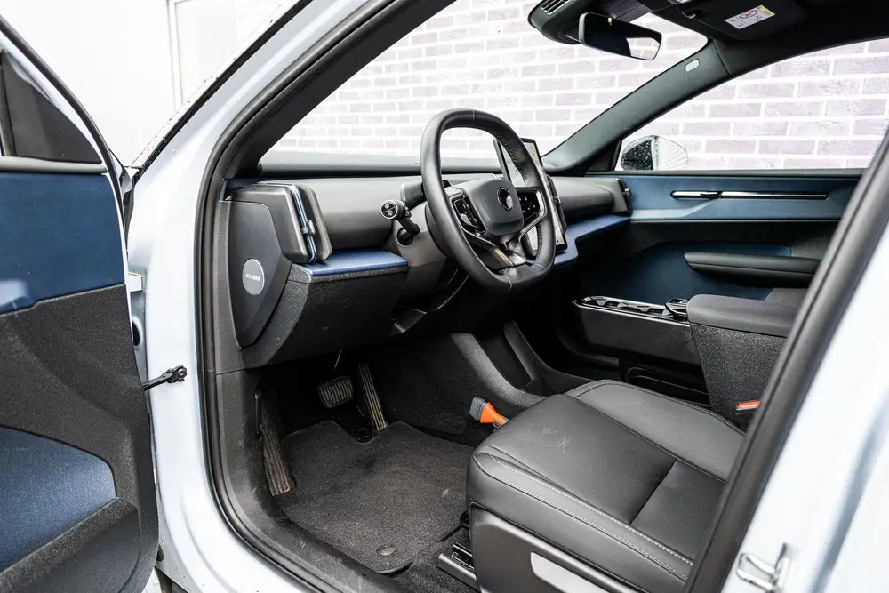 Volvo EX30 Single Motor Extended Range Plus 69 kWh uit 2024, foto 17