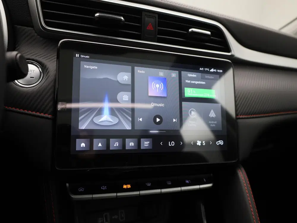 MG ZS Long Range Luxury 70 kWh uit 2023, foto 14