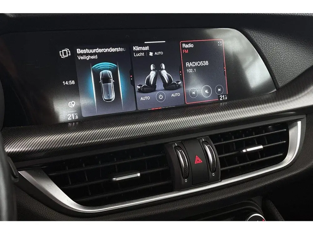 Alfa Romeo Stelvio 2.0T 280pk AWD Veloce Carplay Adaptieve C uit 2021, foto 12