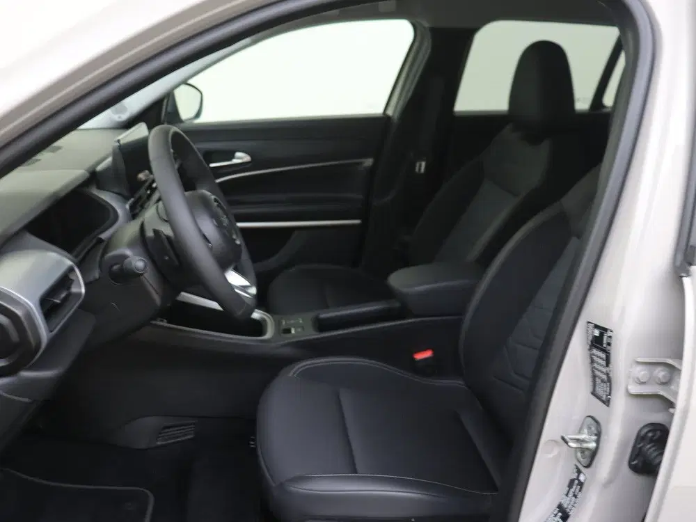Jeep Avenger 1.2 e-Hybrid Altitude uit 2025, foto 10