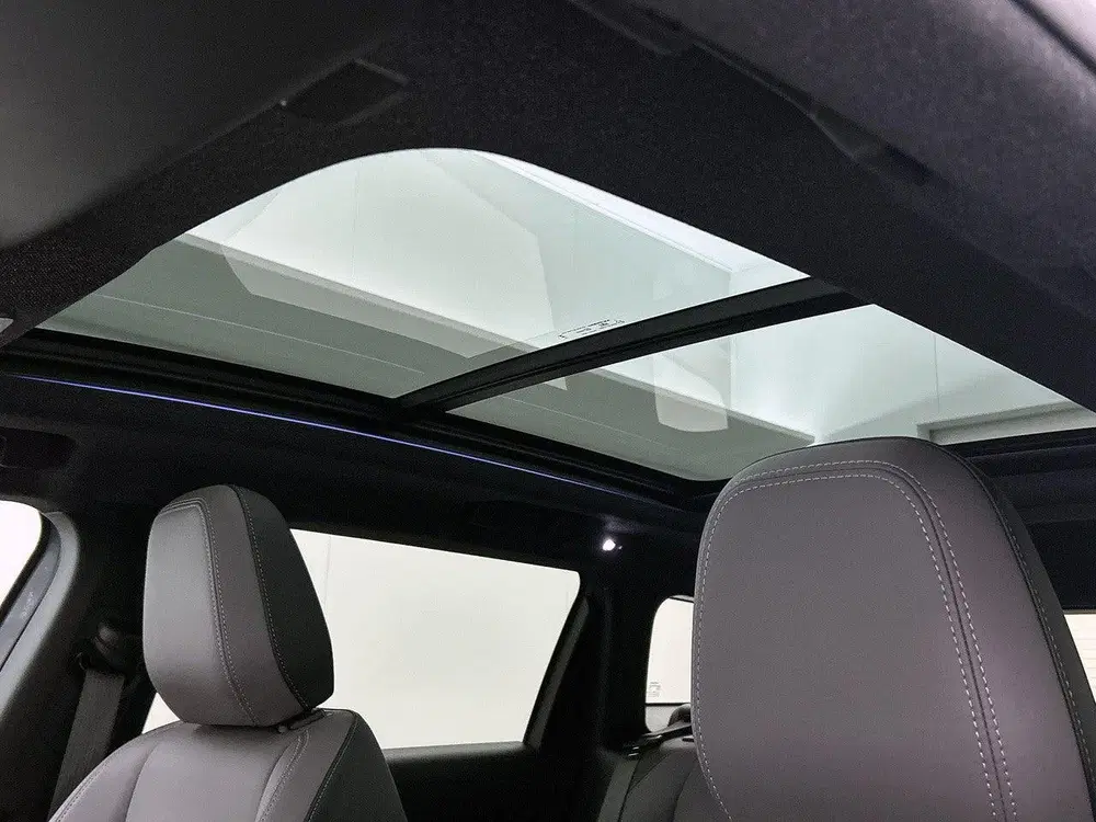 Jeep Compass 1.2 e-Hybrid First Edition Panodak uit 2026, foto 14