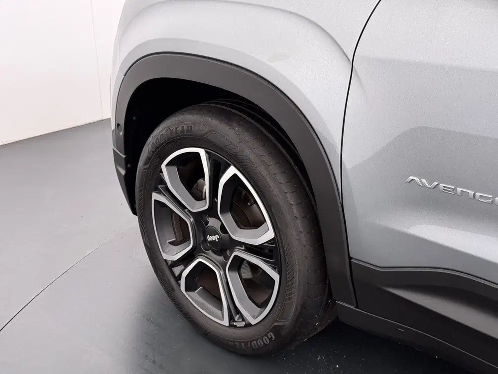 Jeep Avenger Summit 100pk uit 2025, foto 12
