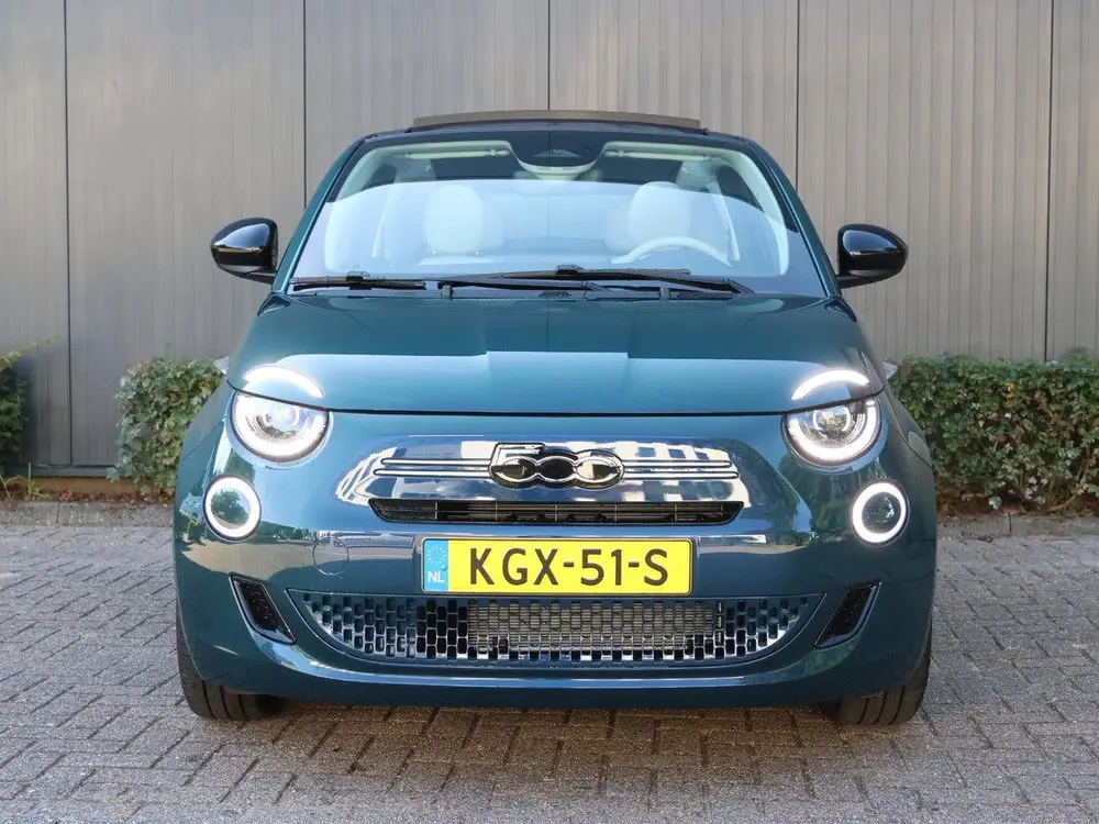 Fiat 500C 1.0 Hybrid La Prima Cabrio uit 2026, foto 2