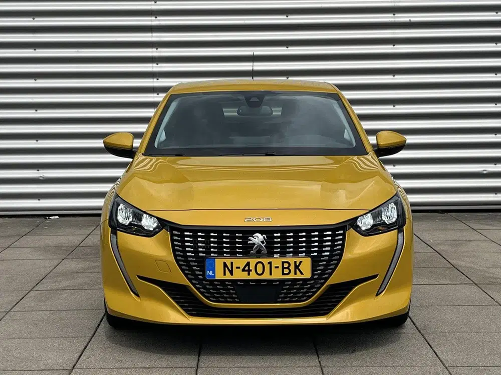 Peugeot 208 1.2 PureTech 100 Allure uit 2021, foto 2