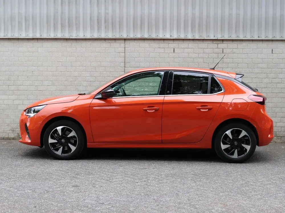 Opel Corsa Level 3 50 kWh 136pk uit 2023, foto 2