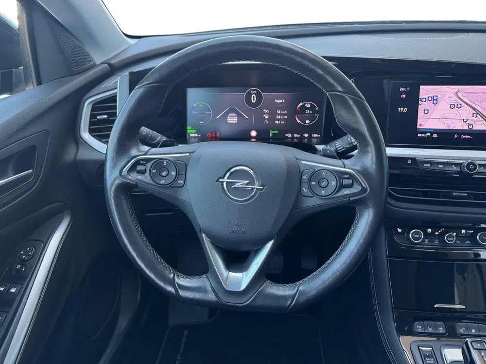 Opel Grandland Ultimate 1.6 PHEV Hybrid4 300pk e-EAT8 4x4 uit 2022, foto 8