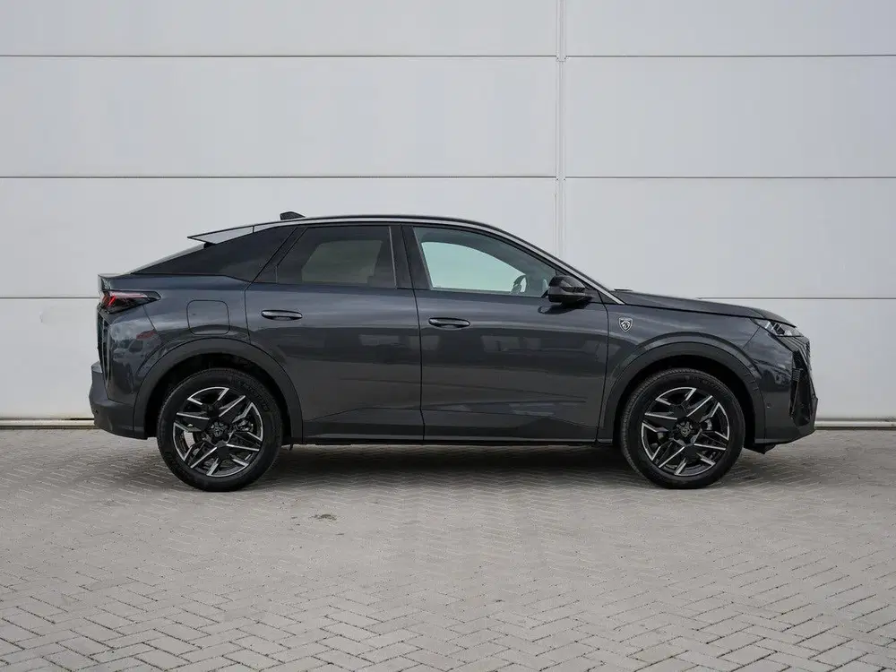 Peugeot 3008 GT 1.2 Hybrid 145pk Automaat 19''LM uit 2024, foto 4
