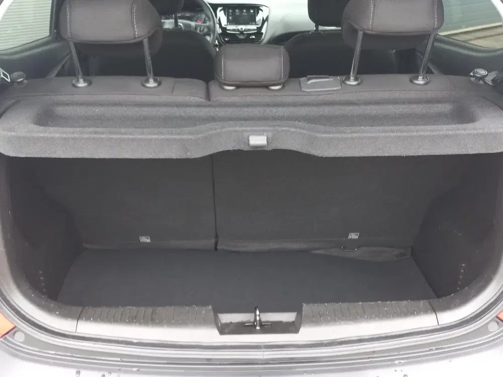 Opel Karl 1.0 Rocks Online Edition uit 2019, foto 16