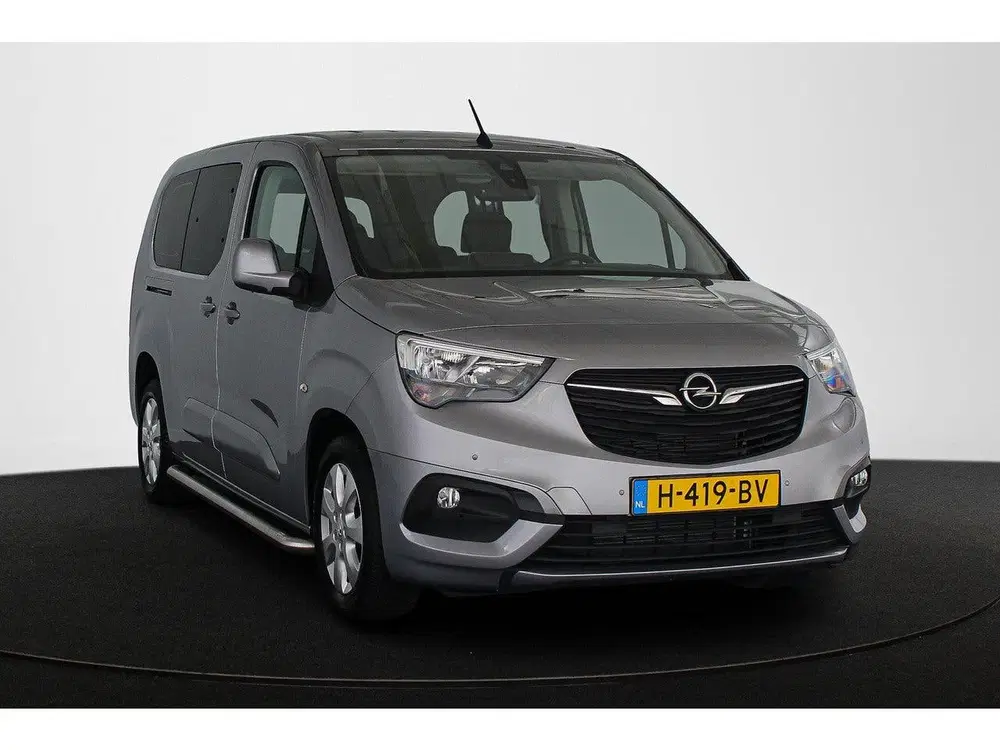 Opel Combo Tour 1.2 Turbo L2H1 Edition 7p. Unieke KMs uit 2019, foto 2
