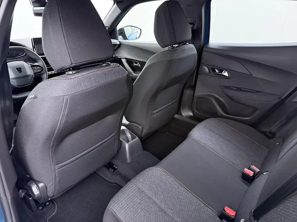 Peugeot 2008 SUV Business 110pk Hybrid Automaat uit 2025, foto 18