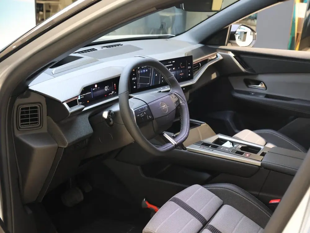Opel Grandland SUV GS 145 pk Automaat uit 2025, foto 11