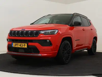 Jeep Compass 4xe 240 Plug-in Hybrid Electric S uit 2022