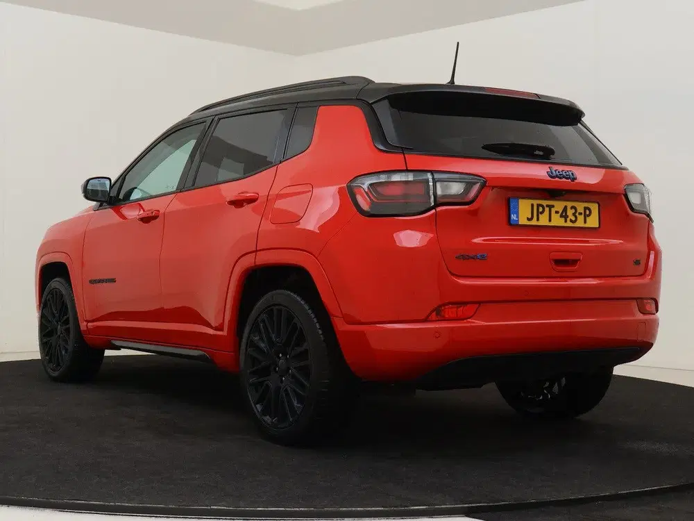 Jeep Compass 4xe 240 Plug-in Hybrid Electric S uit 2022, foto 4
