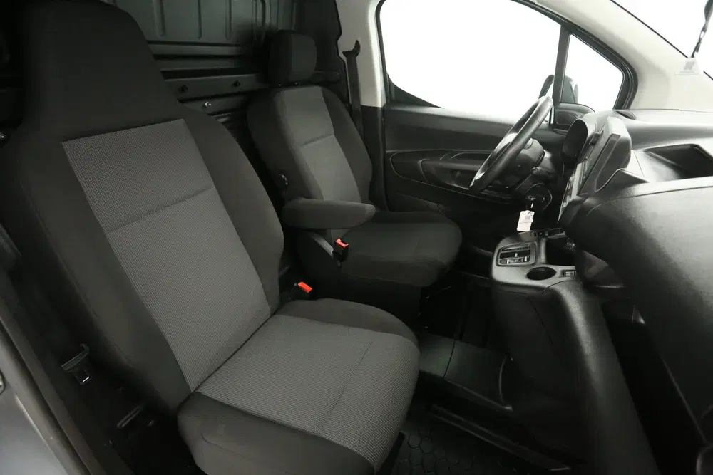 Peugeot Partner Citroën e-Berlingo 50 kWh uit 2022, foto 12