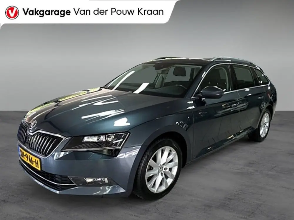 Skoda Superb 1.5 TSI ACT Ambition Business Panodak uit 2019