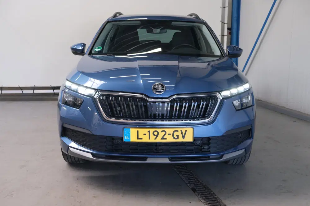 Skoda Kamiq 1.0 TSI Business Edition Automaat uit 2021, foto 3