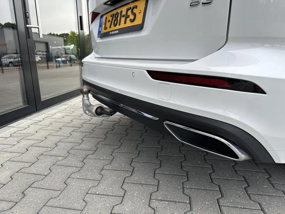 Volvo V60 2.0 B3 Inscription Pano uit 2021, foto 4